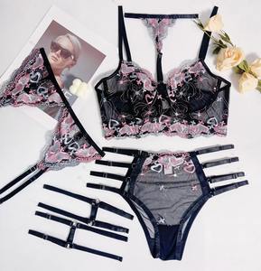 Сексуальный комплект нижнего белья 2026: женский комплект из трех предметов с вышивкой, прозрачным кружевом и сеткой, раздельный комплект 2026 - Product Image 6