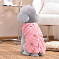 Veste en polaire pour chien à motif fraise et ours, vêtements en peluche pour animaux de compagnie, vente chaude automne-hiver