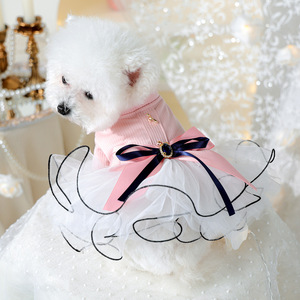 Elegante Vestido de Novia de Encaje de Manga Larga para Perros Pequeños, Vestido Premium para Mascotas, Ropa para Cachorros y Gatos - Product Image 2