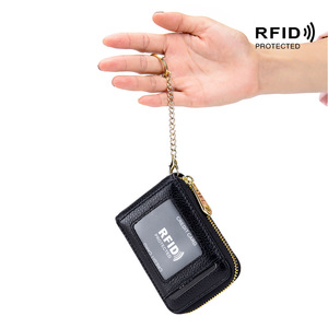 Porte-cartes multifonctionnel en cuir véritable RFID exquis porte-clés pour hommes femmes pour cartes bancaires et d'organes pour le commerce extérieur - Product Image 3