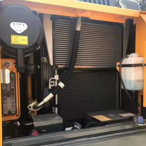 Excavadora Hyundai 150LC-9 Usada de 15 Toneladas con Arnés de Cableado Completo y Componente de Motor Principal en Venta - Product Image 6