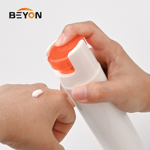 BSCI WCA ISO9001 30ml 50ml 80ml 100ml 120ml <span class=keywords><strong>135ml</strong></span> PP Mỹ phẩm dầu gội Lotion Kem nhựa chai không có không khí với máy bơm - Product Image 2