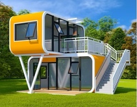 Panneau solaire Eco Tiny Prefab maison capsule conteneur à 2 étages 2 couches Trianfular Zcamp café hôtel chambre fournisseurs de pods