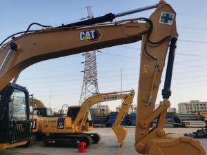 Mini-excavatrice Caterpillar 315D2 de 15 tonnes, fabrication japonaise, machinerie hydraulique avec moteur Cummins, pompe Caterpillar, moteur PLC - Product Image 2