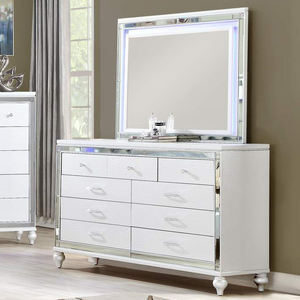 Ensemble de meubles de chambre à coucher blancs avec tête de lit capitonnée éclairée par LED, ensembles de chambre à coucher avec miroir - Product Image 4