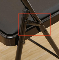 Vente en gros de chaise pliante en métal personnalisée au design moderne pour l'extérieur, portable, empilable pour le jardin, les mariages et les fêtes, fabriquée en Chine