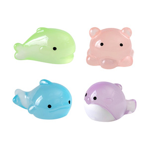 Accesorios para Micro Paisajes, Mini Figura de Ballena y Pulpo Brillantes, Adorno de Resina para Jardín, Decoración para Acuarios y Peceras - Product Image 5