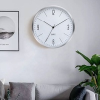 Jam Dinding Modern Kaca Aluminium Super Senyap dengan Desain Baru untuk Ruang Tamu, Tampilan Jarum Quartz