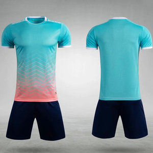 เสื้อฟุตบอลแบบแห้งเร็ว ระบายอากาศได้ดี ผลิตตามสั่ง สำหรับขายส่ง - Product Image 4