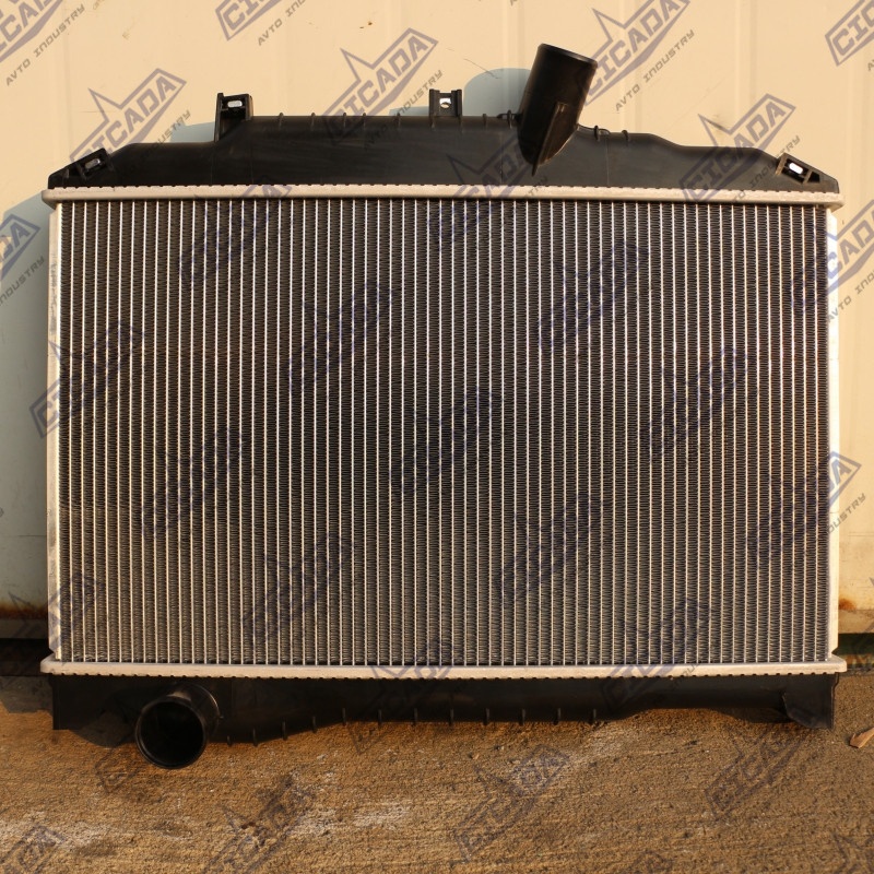 Radiator Manufacturer Cooling Radiator for HINO Truck 16400