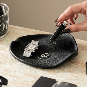 European American Style <strong>Ceramic</strong> Decorative Trays Personalized <strong>Jewelry</strong> Storage <strong>Box</strong> for Rings Elegant Entrance Desk Ornaments - Product Image 3