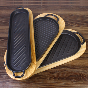 Cast Iron Griddle Grill Pan Sizzling Steak Meat Fajita <strong>Plate</strong> with <strong>Wooden</strong> Tray Steak Frying Cooking Gripper Platter - Product Image 4