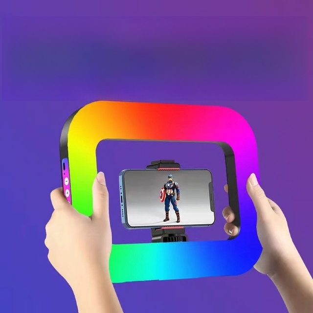 YM-RGB 200 Smartphone Video Rig LED Ring Light 2-in-1 Cold Shoe Microphone IP33 Ra96 2000 Lumens Halogen Dimmable 50000 Hours