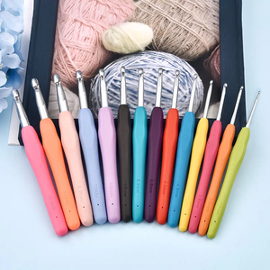 Crochets à crochetage ergonomiques avec manche en caoutchouc <span class=keywords><strong>de</strong></span> 2 à 10 mm, aiguilles à tricoter, outils <span class=keywords><strong>de</strong></span> couture pour le tricot et le tissage - Product Image 3