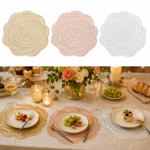 Set de <span class=keywords><strong>table</strong></span> en PVC découpé en forme de rose de 15 pouces, motif <span class=keywords><strong>dentelle</strong></span> métallique, résistant à la chaleur, imperméable, pour décoration de mariage - Product Image 1