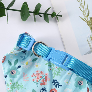 Kalung Hewan Peliharaan Model Segitiga Bahan Nilon Baru untuk Anjing dan Kucing, Dilengkapi Tali Dada dan Tali Leher untuk Berjalan - Product Image 3