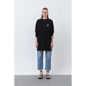 Tunique pour femme avec broderie de raisins à l'avant et de fruits à l'arrière - 10653TUN - NOIR - Product Image 3