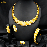 Juego de Collares de Cristal de Lujo para Mujer, Estilo Dubái, Joyería Chapada en Oro, Aretes, Anillo, Pulsera, Conjuntos de Joyería al por Mayor para Bodas