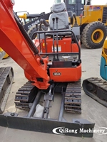 Miniexcavadora Kubota U17 Roja Compacta Usada, Pocas Horas de Trabajo, Buen Estado, Motor de 12.1kw, Caja de Cambios y Bomba