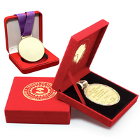 Boîte cadeau Capsule de velours en bois doré Boîte de présentation de pièces de monnaie Boîte de présentation personnalisée de luxe pour médailles
