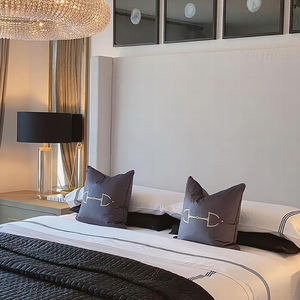 RH Transitional Lawson convertibile ripiegabile in tessuto imbottito <span class=keywords><strong>letto</strong></span> <span class=keywords><strong>testata</strong></span> alta King doppio formato <span class=keywords><strong>legno</strong></span> di Mango - Product Image 3