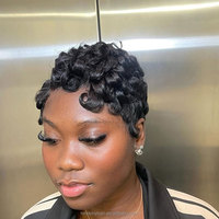 Vente en gros Perruques courtes couches pour Pixie Cut brésilien Remy avec frange pleine Machine faite cheveux indiens vierges noirs pour les femmes