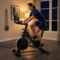 Vélo d'appartement à transmission par courroie avec volant d'inertie de 12 kg, écran LCD, contrôle programmable, entraînement cardio pour la remise en forme à domicile, vélo de spinning