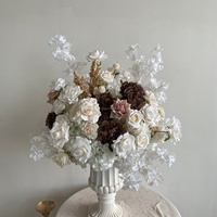 Décoration de mariage, décoration de table, fleurs artificielles rouges et vertes, boule de fleurs, centre de table de mariage