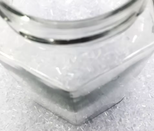 Resina PET Virgen de Grado Alimenticio para Moldeo por Inyección, Gránulos Transparentes Resistentes a Altas Temperaturas - Product Image 2