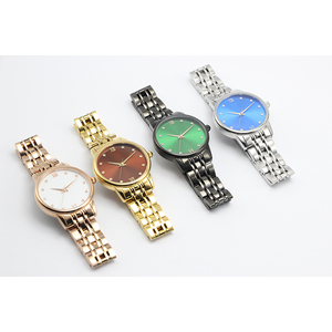 Montre pour <span class=keywords><strong>femme</strong></span> fabriquée en Chine, acier inoxydable noir, cadran vert soleil, montre-bracelet décontractée, vente en gros - Product Image 6