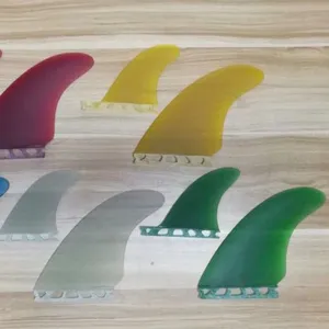 Top Quality Surfboard Fins FS2 Twin Fin Plus Trailer