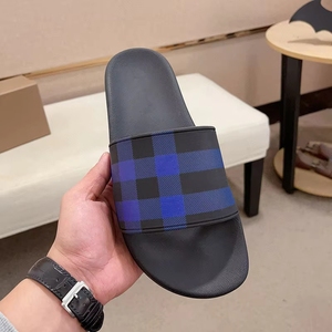Prodotto di Tendenza 2026: Serie Moda Designer, Ciabatte Retrò a Quadri, Vintage Unisex OEM ODM - Product Image 4
