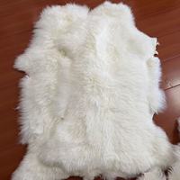 Peaux de mouton naturelles de haute qualité, moelleuses, tannées, en pièces entières, cuir de mouton naturel pour couverture de chambre, tapis de sol
