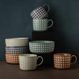 北欧风格新骨瓷马克杯和碗，带浮雕设计和釉料380毫升陶瓷咖啡杯750毫升陶瓷碗