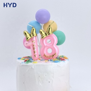 Bougies d'anniversaire personnalisées 2026 faites à la main, mignonnes, avec nœud papillon, écologiques, roses, numérotées, décorations de <span class=keywords><strong>gâteau</strong></span> avec revêtement métallique - Product Image 1