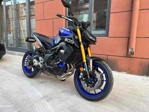 <span class=keywords><strong>Yamaha</strong></span> MT-09 Hyper Naked, Motor de 889cc y Triple Cilindro, Rendimiento Ágil, Motocicletas a Gasolina - Product Image 4