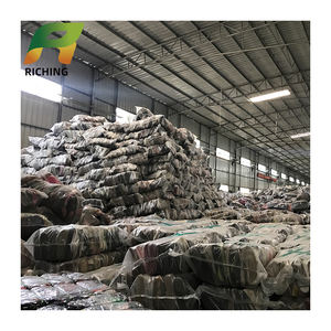 2023 importé au Pakistan hommes femmes sport course chaussures d'occasion en stock - Product Image 1