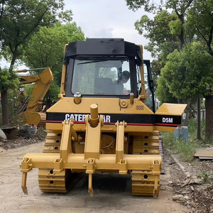 D5M แมวดินรถแทรกเตอร์ใช้แล้ว - Product Image 1