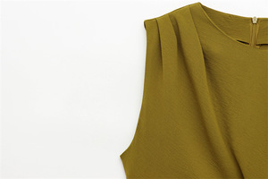 New and Style Women's <strong>Fashion</strong> Temperament Sleeveless Pleated Decorative Dress - Product Image 4