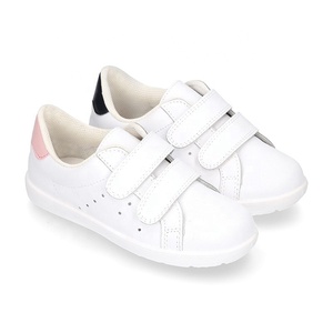 Zapatillas deportivas transpirables para niños y niñas, zapatos cómodos con logotipo personalizado, <span class=keywords><strong>tenis</strong></span> de cuero - Product Image 4