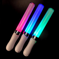 عصي مضيئة بالجملة مباشرة من المصنع - عصي LED مضيئة للحفلات والحفلات الموسيقية مع شعار مخصص وتوصيل سريع
