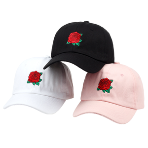 Casquette de baseball unisexe à visière plate motif rose rouge et léopard, style hip-hop, 6 panneaux, polyester/coton, broderie 3D, toutes saisons, décontractée - Product Image 1