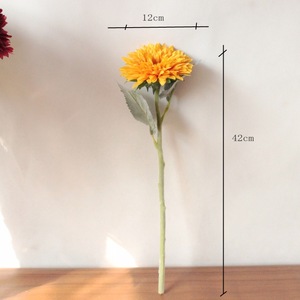 2026 Venta al por mayor de <span class=keywords><strong>flores</strong></span> artificiales populares, nuevo producto, girasol artificial de <span class=keywords><strong>mil</strong></span> capas para decoración de bodas y hogar - Product Image 2
