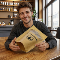 Sachet d'emballage vertical en papier kraft avec fenêtre pour noix, sachet alimentaire refermable à fermeture éclair imprimé pour snacks
