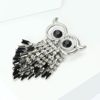 Broche unisexe en argent avec motif hibou, faible MOQ, pour hommes, accessoires vestimentaires, tenue de travail, broche à strass, cadeaux personnalisés, bureau