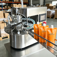 Machine automatique de remplissage et de bouchage de bouteilles pour distributeur d'eau commercial et processus d'eau potable