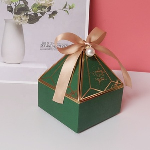 กล่องใส่ขนมงานแต่งงานทำจากกระดาษสไตล์โรแมนติก - Product Image 3