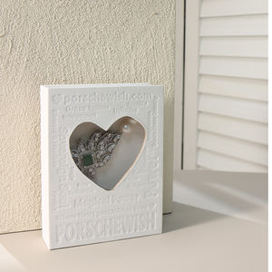 Caja de Regalo con Tapa Magnética Cuadrada y Ventana, Personalizada con Grabado en Relieve, para Libros, Joyas y Artículos de Papelería - Product Image 2