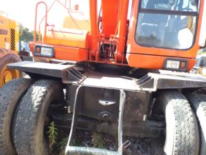 Precio bajo Excavadora Doosan usada 210W-7 excavadora de ruedas de segunda mano en condiciones de trabajo - Product Image 5