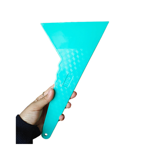 Squeegee triangulaire en plastique jaune pour <span class=keywords><strong>film</strong></span> de protection de voiture, outil pour <span class=keywords><strong>film</strong></span> de fenêtre, motif triangulaire, grand squeegee triangulaire - Product Image 4